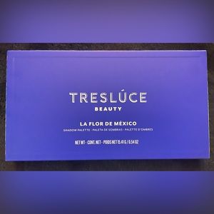 Tresluce Eyeshadow Palette